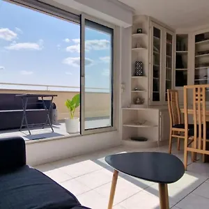 Paris A 10 Min Rer C Ou D Appartement