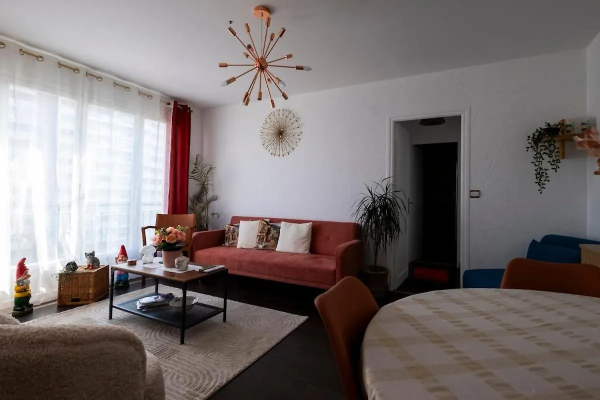 Appartement Lumineux Et Moderne Juvisy-sur-Orge 0*,  France